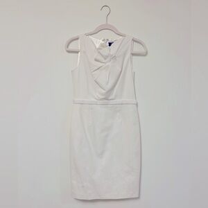 Elegant Fitted White Knee Length Dress